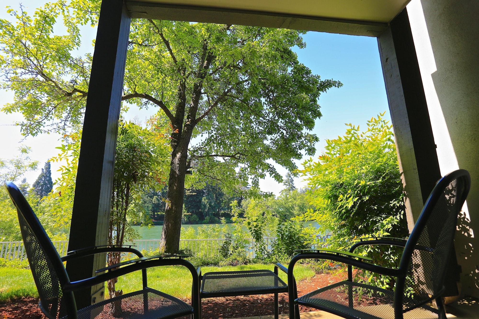 Valley River Inn Eugene Exteriör bild